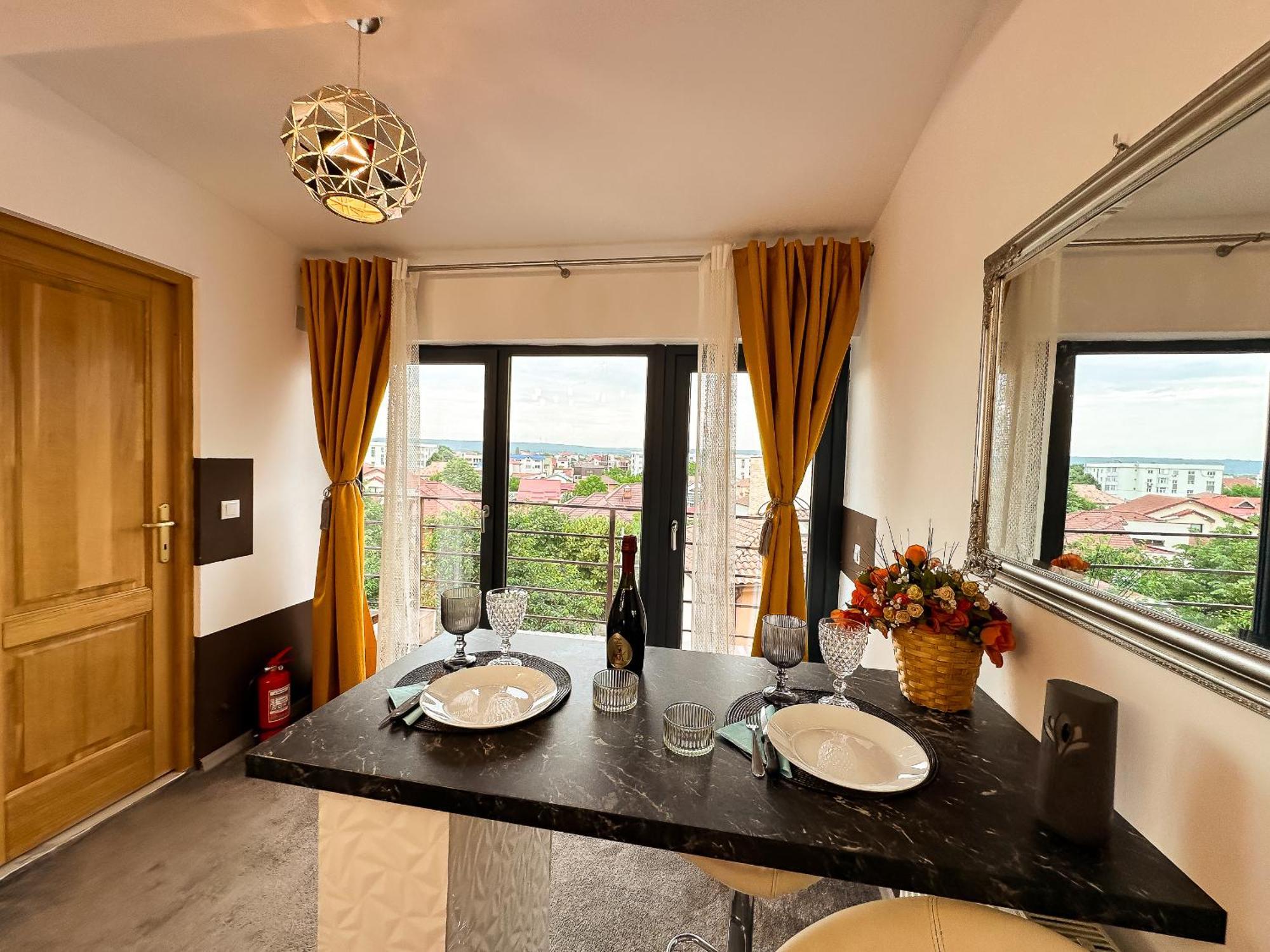 The Royal - Studio With Balcony & Panoramic View Krajowa Zewnętrze zdjęcie